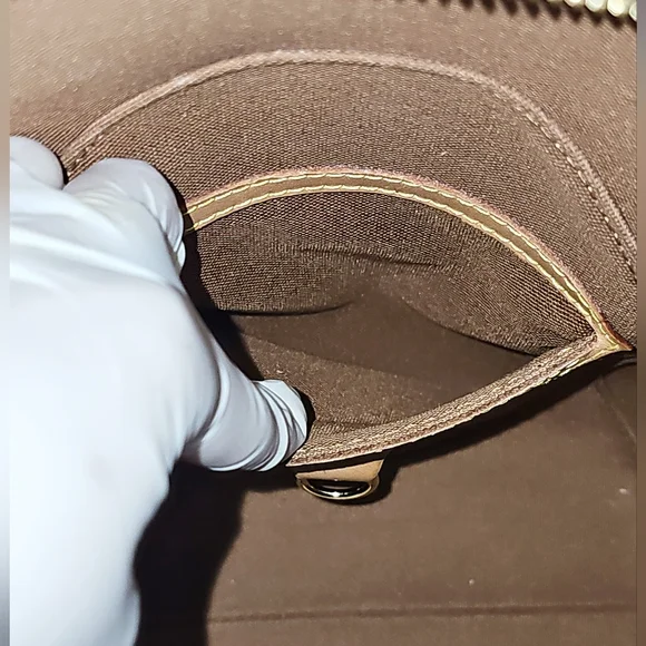 🔥😍Beautiful Condition😍🔥 Louis Vuitton Monogram Handbag - Picture 7 of 17